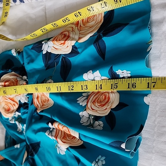 Cupshe Ashley Floral Ruffle Tankini - Picture 9 of 11